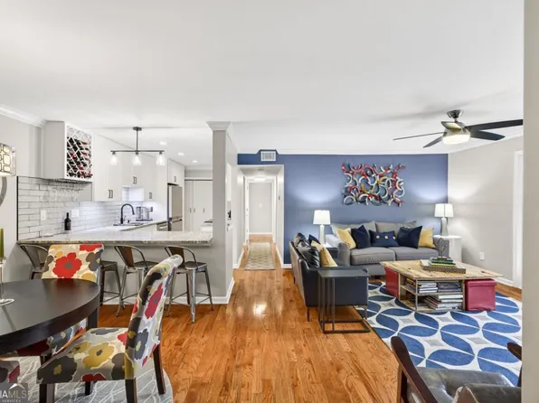 1704 Brighton Point, Sandy Springs, GA 30328