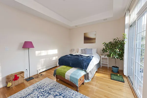 Rented by Compass | media 2