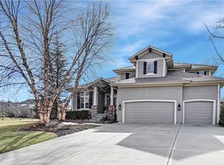 11313 W 153rd St, Overland Park, KS 66221