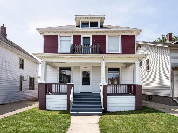 1608 Deane BOULEVARD, Racine, WI 53405