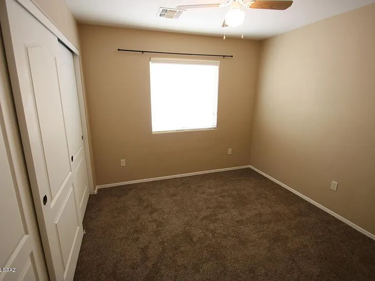 2371 E Calle Gran Desierto — Photo 8