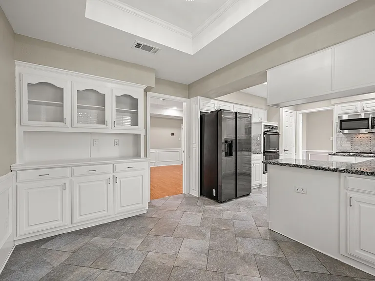 1802 Campbell Trl — Photo 14