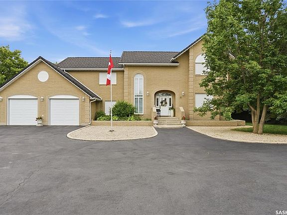 3rd image of 10 Ruby PLACE
