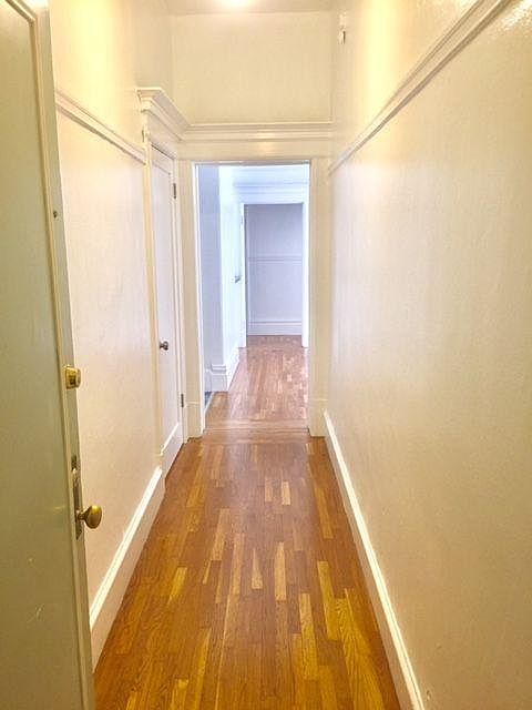 1st image of 555 Clayton St APT 3