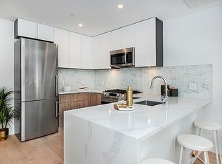 14831 90th Ave APT 809, Jamaica, NY 11435