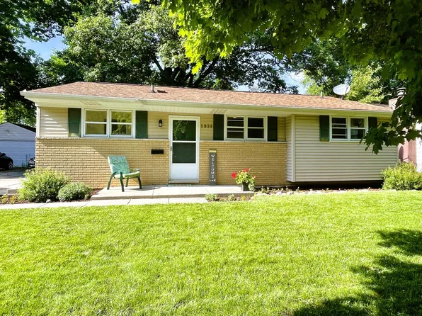 1924 Holly Way, Lansing, MI 48910