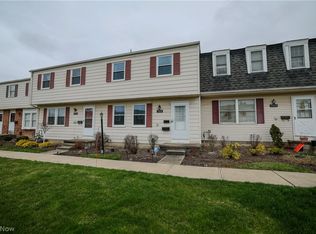 7408 Kingston Ct #E13, Mentor, OH 44060
