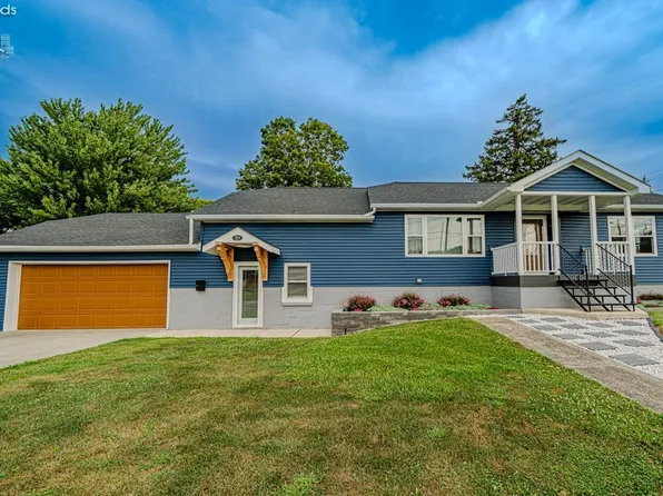 104 Belle Ave, Bellevue, OH 44811