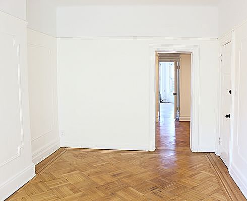 5th image of 927 Lincoln Pl #2