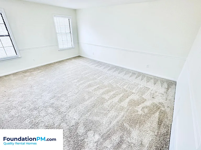 8712 Carrollwood Ln — Photo 24