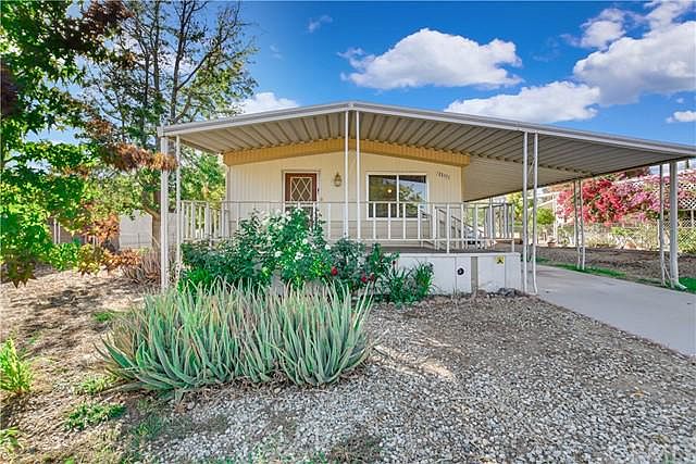 1st image of 25171 Avenida Madrid