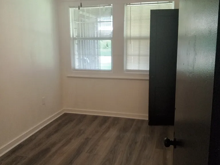 3010 Lorraine St — Photo 5