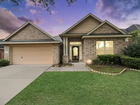 7107 Grants Hollow Ln, Richmond, TX 77407