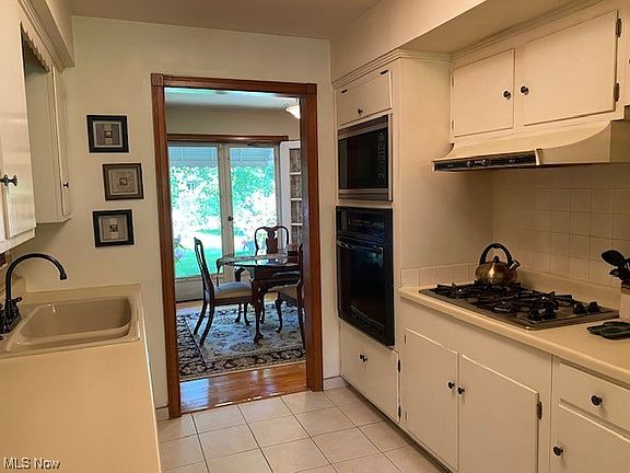 5th image of 8311 Shady Lane Dr
