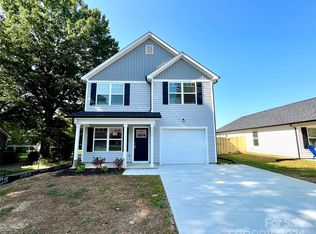 798 2nd St SE, Conover, NC 28613