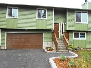 9513 64th Dr NE, Marysville, WA 98270
