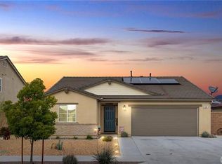 328 Bristolwood Rd, Hemet, CA 92543