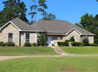 22237 Castle View Dr, Franklinton, LA 70438