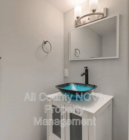 2217 14th St SE — Photo 21