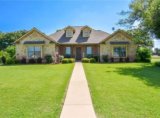 155 Bridle Path Dr, Stephenville, TX 76401