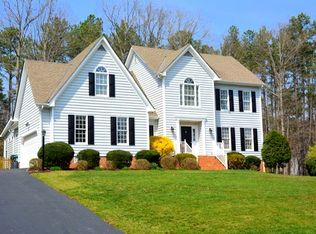 15526 Fox Gate Ct, Midlothian, VA 23112