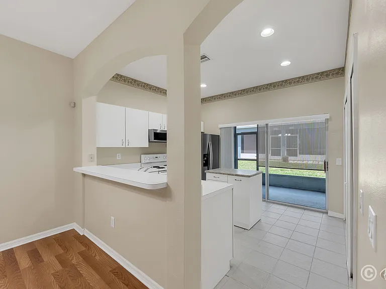 6737 Lake Rochester Ln — Photo 10