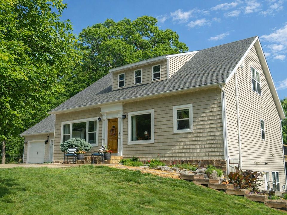 1st image of 3605 E Stanford Street