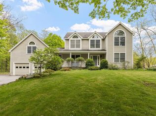 94 Turner Rd, Townsend, MA 01469