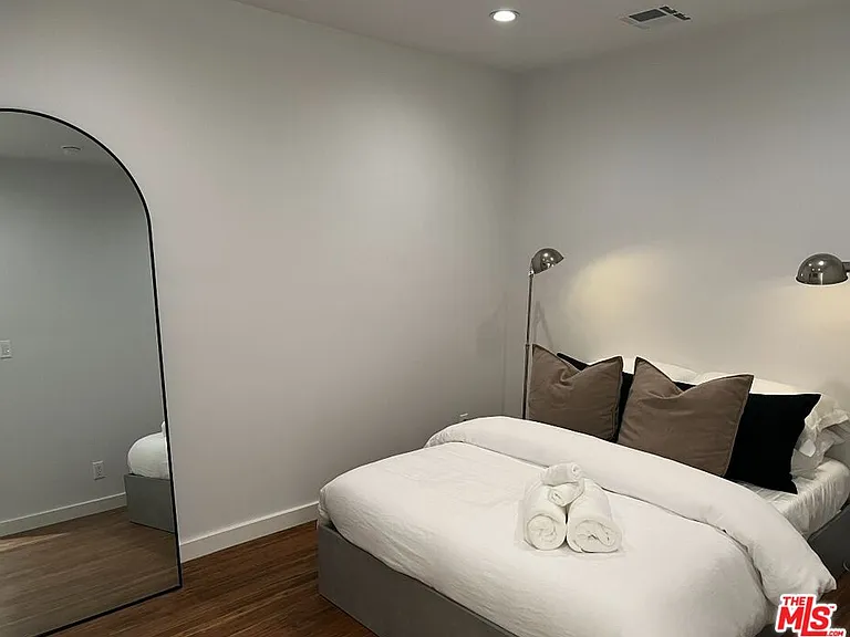 1846 N Franklin Canyon Dr — Photo 32