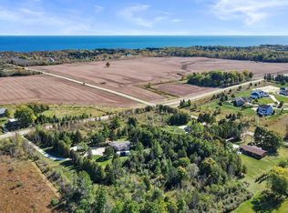 955 County Road C, Grafton, WI 53024