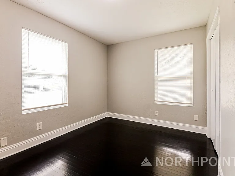 1101 Rancho Dr — Photo 11