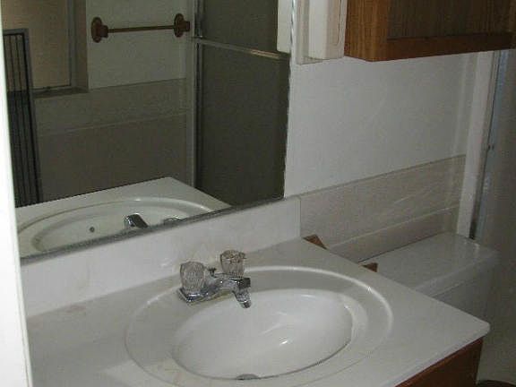 4th image of 10433 W Camelot Cir