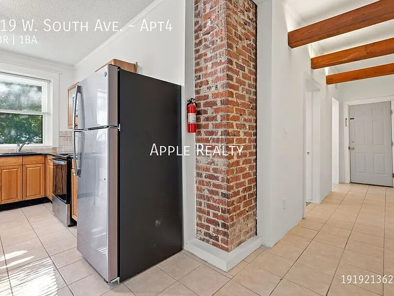219 W South Ave #4 — Photo 6