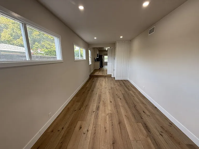 515 N Shelton St — Photo 9