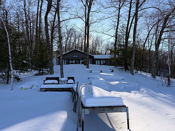 3rd image of 2808 High Peak Rd