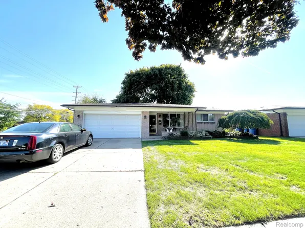 3832 Shampo Dr, Warren, MI 48092