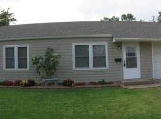 900 Osage Ave, Salina, KS 67401