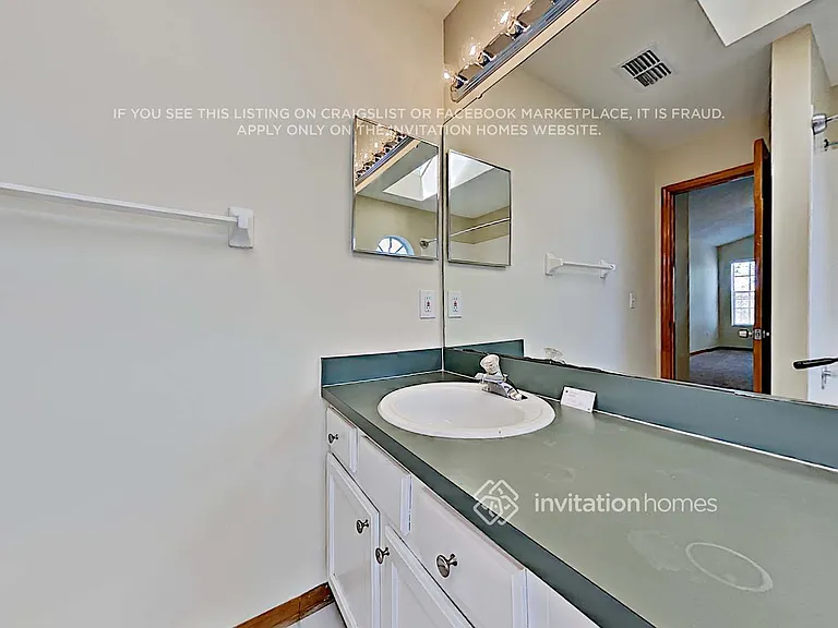 1603 Chatham Cir — Photo 12