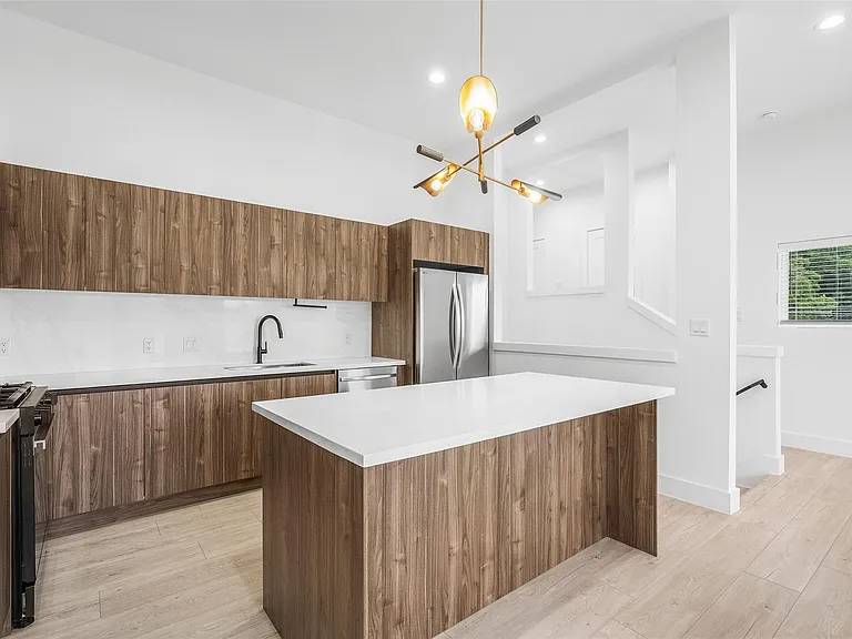 104 Tolima Dove St — Photo 12