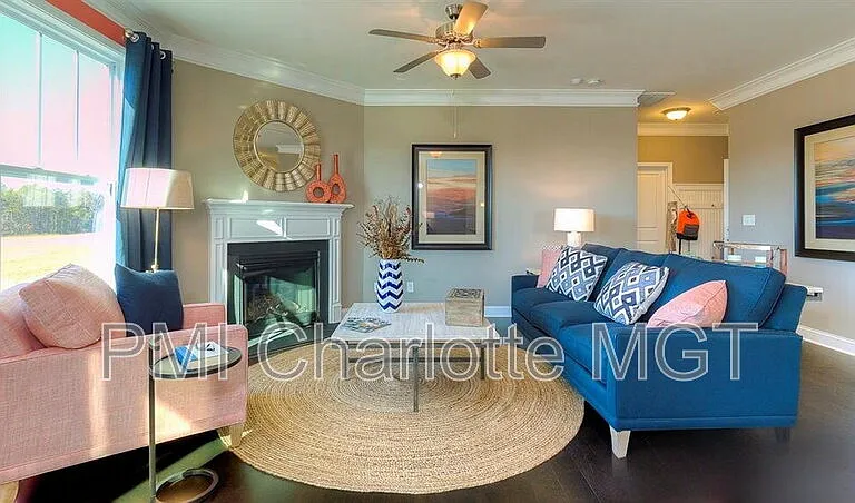 1120 Walbury Hl — Photo 15