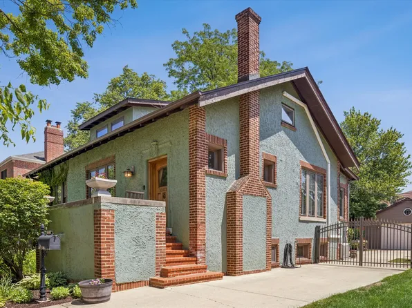 10637 S Oakley Ave, Chicago, IL 60643