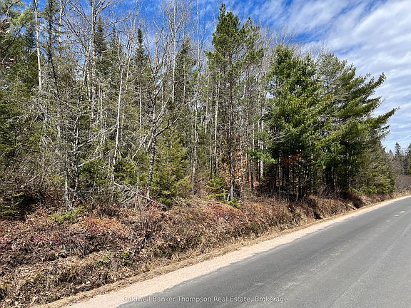4th image of 278 Sand Hill Rd