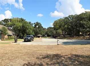 824 Timberview Ct S, Fort Worth, TX 76112