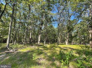 424 Camel Back Ln, Zion Grove, PA 17985