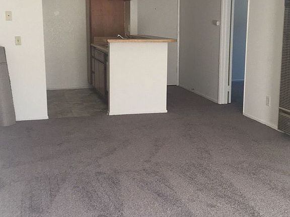 2nd image of 28-36 Cerritos Ave #105