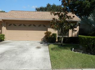 5541 Salem Square Dr N, Palm Harbor, FL 34685