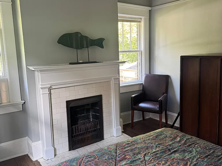 922 N Highland Ave NE #A — Photo 26