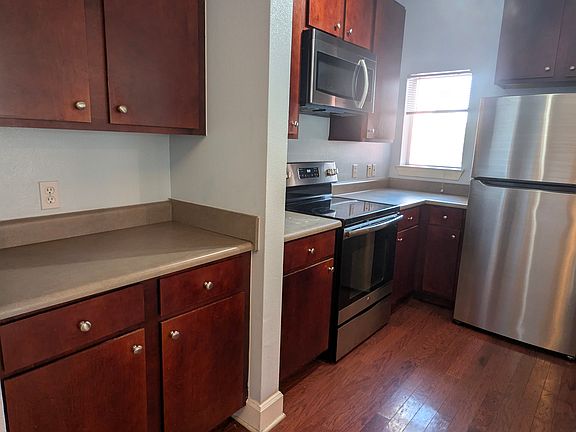 2nd image of 1901 Crossing Pl APT 2203