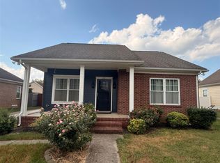 211 Max Hampton St, Bowling Green, KY 42101