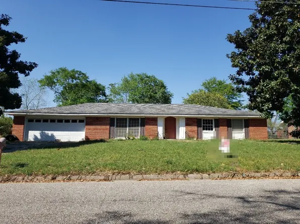 206 George Wallace Dr, Enterprise, AL 36330
